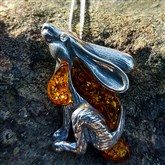 (AP40) Silver And Amber Hare Pendant