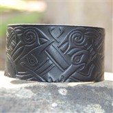 (LW5) 4cm Celtic Leather Wristlet