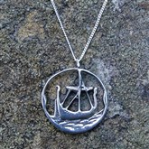(SCP34) Silver birlinn boat pendant