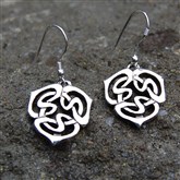 (SCE27) Silver Celtic Peaked Earrings