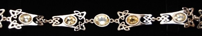 gold bracelet narrow header.jpg