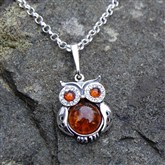 (AP21) Amber and Zirconia Owl Pendant