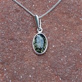 (AP78) Silver And Green Amber Oval Pendant