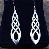 (SCE20) Long Silver Celtic Earrings