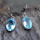 (SG7) Silver Topaz Oval Earring