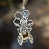(APO7) Honeycomb & Bee Amber Pendant